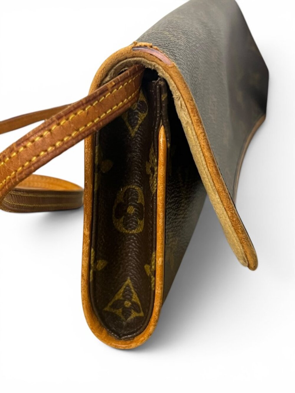Louis Vuitton Monogram Canvas Pochette Twin GM Shoulder Bag with Strap - Picture 3 of 14